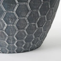 Mica Decorations Bravo Bloempot - H32,5 X Ø38 Cm - Honingraat - Zwart -Tuinmeubelwinkel 1000077810 0102